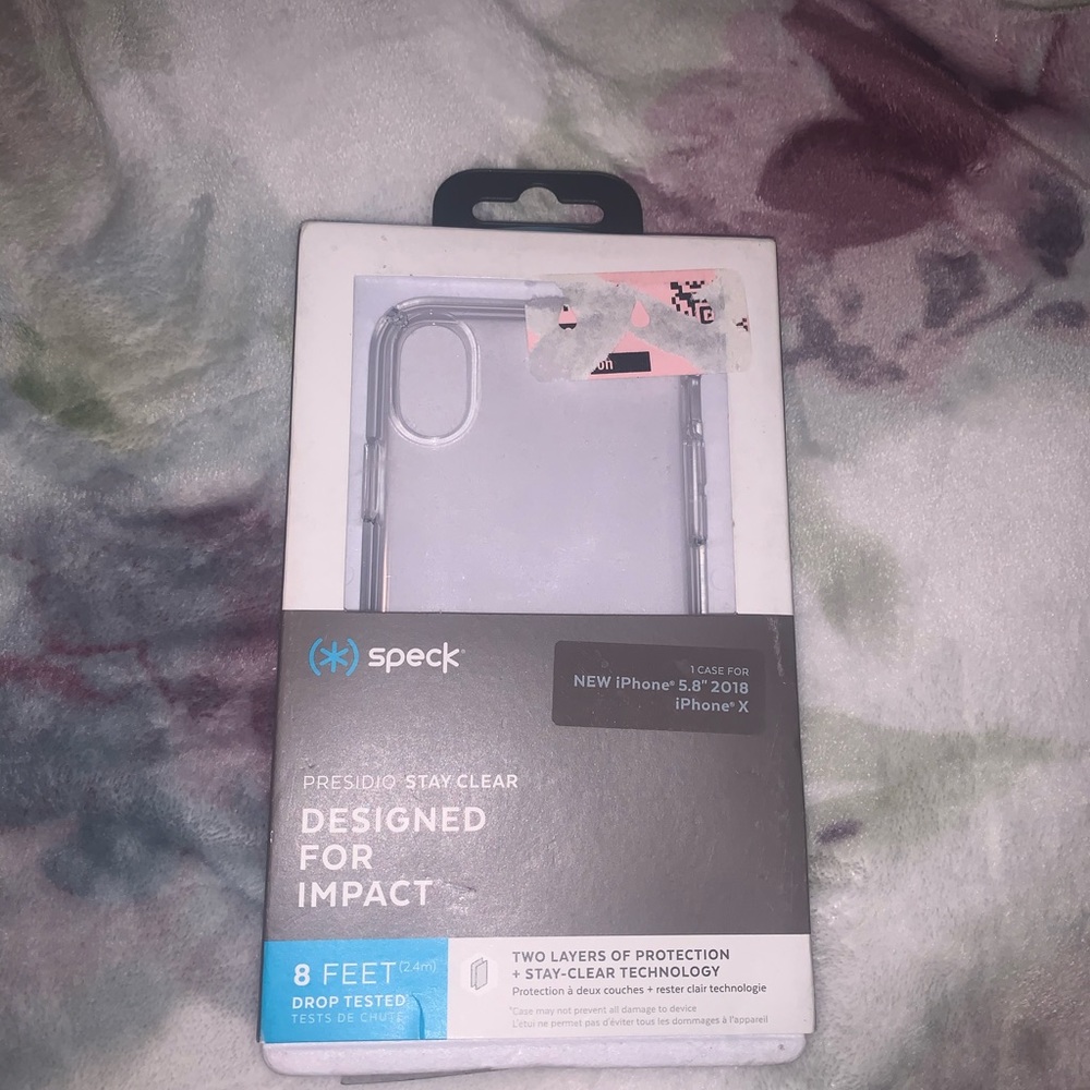 Clear speck iPhone X/XS case